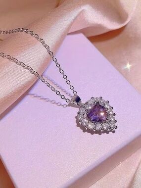 Purple Heart Pendant Necklace